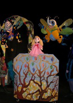 Дюймовочка