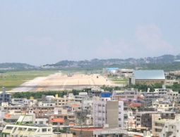 На Окинаве ввели комендантский час для сотрудников военных баз США