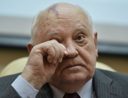 В Кремле сожалеют о запрете Горбачеву на въезд на Украину