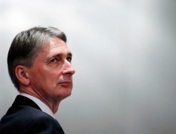 Хаммонд в ходе визита в страны Персидского залива обсудит борьбу с ИГ