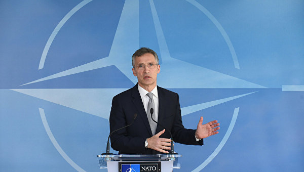 Столтенберг: НАТО выступает за диалог в отношениях с Россией
