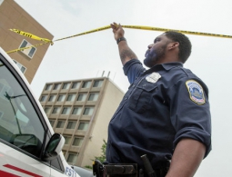 Поступают противоречивые данные о жертвах стрельбы в вузе Лос-Анджелеса