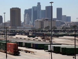 Полиция не знает точного количества стрелков в университете Калифорнии