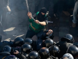 РФ накануне выборов: существуют ли предпосылки для "цветного" сценария