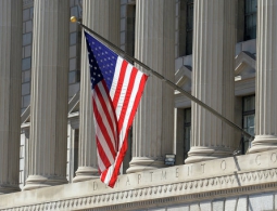 Советник Асада заявила, что санкции не мешают ей посещать США