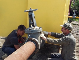 Наблюдатели ОБСЕ сообщили, что в Марьинке проложили 70 метров газопровода