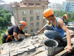 В Брянской области до конца года планируют отремонтировать более 650 домов