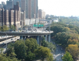 Заместитель наследного принца Саудовской Аравии летом посетит США