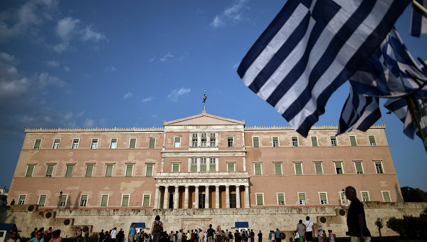 В Афинах на дом госминистра Греции напали  анархисты