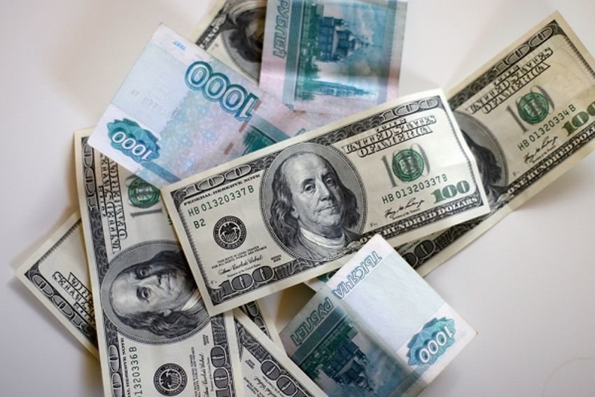 Экономисты оценили реальные перспективы рубля