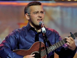Бард Сергей Кусков споет для брянцев песни о войне