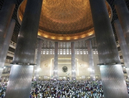 В Индонезии задержали боевиков ИГ, планировавших теракт во время Рамадана