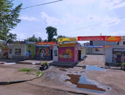 Власти Брянска вслед за Центральным рынком выставили на продажу Володарский