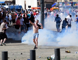 Журналист RT на французском пострадал в ходе беспорядков в Марселе