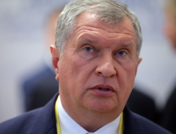 Сечин заявил о заинтересованности "Роснефти" в сотрудничестве с Eni