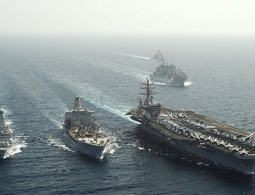 США намерены отправить дополнительные военные корабли в Восточную Азию