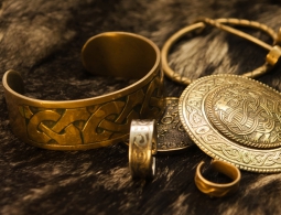 Археологи-любители нашли крупнейший клад викингов