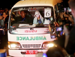 Наводнения и оползни в Индонезии унесли жизни 24 человек