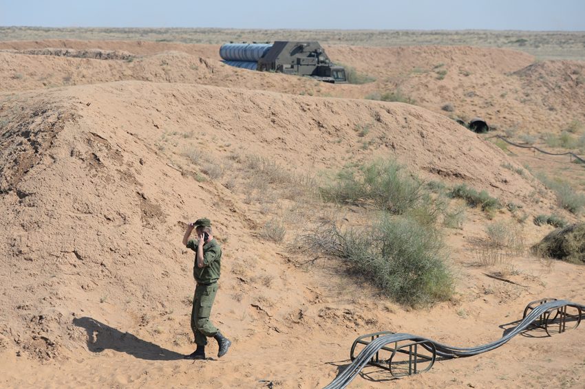 Из-за возгорания ракеты на полигоне Ашулук эвакуированы 600 человек