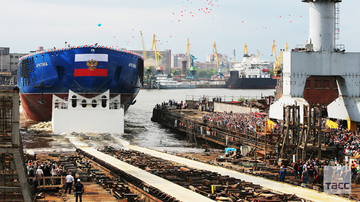 В Северной столице спущен на воду ледокол «Арктика»