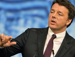 Ренци признал убедительную победу несистемной оппозиции на выборах в Италии