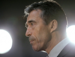 Экс-генсек НАТО напомнил Порошенко о важности выполнения "Минска-2"