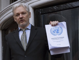 В МИД Эквадора заявили, что продолжат предоставлять убежище Ассанжу