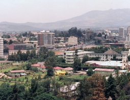 Эфиопия готовится к полномасштабной войне, считает президент Эритреи