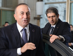 Чавушоглу: вступление Турции в ЕС не должно быть аргументом в пользу Brexit