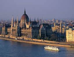 Россия и Венгрия обсудят в Будапеште сотрудничество в ряде отраслей