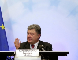 Politico: Порошенко пытался добиться приглашения на саммит ЕС