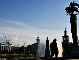 ВС Киргизии пересмотрит приговор правозащитнику Аскарову