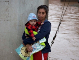 В Мексике в результате тропического шторма погиб один человек