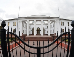 Киев препятствует работе гуманитарной подгруппы по Донбассу, заявили в ДНР