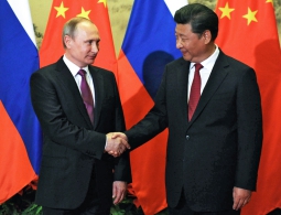 Путин и Си Цзиньпин провели переговоры в Пекине
