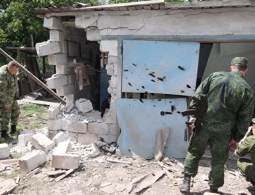 ДНР: из-за обстрела Горловки повреждены более 10 строений