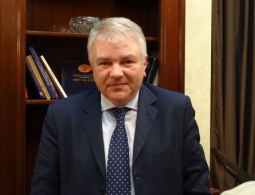 Мешков обсудил с генсеком ОБСЕ развитие сообщества безопасности в Евразии