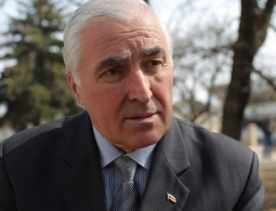 Президент Южной Осетии встретился с директором ФCБ Бортниковым