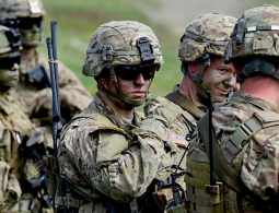 В войсках США в Японии сняли временный запрет на алкоголь