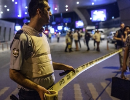 В Азербайджане выясняют данные о своих гражданах среди жертв в Стамбуле