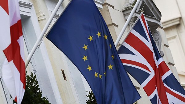 Британия может нанять иностранных специалистов для переговоров после Brexit