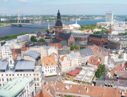 В Латвии опровергли информацию о размещении в стране канадских военных