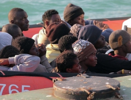 В Египте задержали более 20 сомалийцев, пытавшихся отплыть в Италию