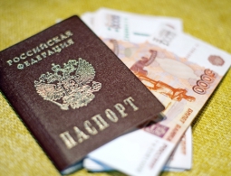 Валюту на сумму до 40 тыс. рублей разрешили обменивать без паспорта