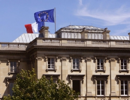 МИД Франции осудил намерение парламентариев посетить Крым