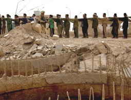 Евродепутат: Буш, Блэр и Аснар соврали о мотивах начала вторжения в Ирак