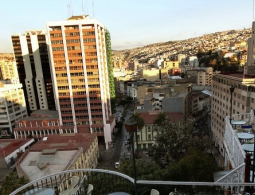 Многотысячные протесты студентов в Чили привели к задержаниям