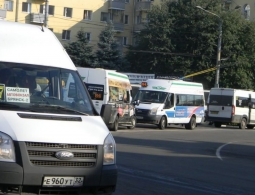 Брянская городская администрация согласовала новые расписания движения маршрутных такси