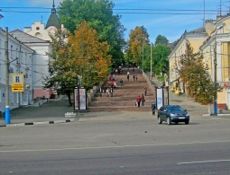 В Брянске обещают ремонт разрушенной лестницы к Набережной