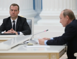 Путин поручил обеспечить переход госорганов на российские средства шифрования данных